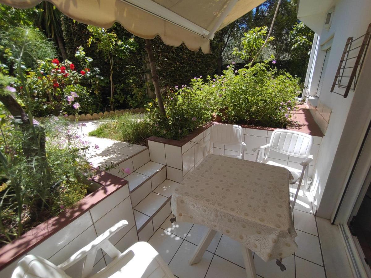 Ioli Garden Apartment ลีเมนาส ภายนอก รูปภาพ